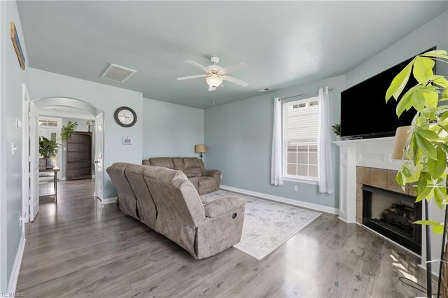2015 Barka DR, Suffolk, VA 23434