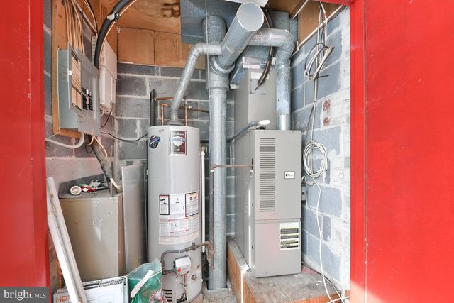 204-I HAMPTON XING, Southampton, PA 18966