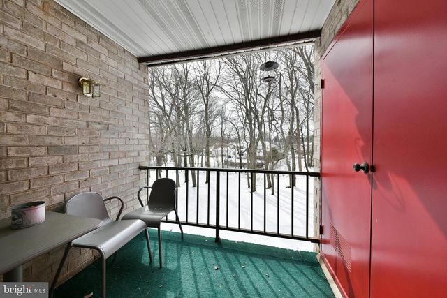 204-I HAMPTON XING, Southampton, PA 18966