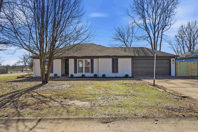 201 Zachary Cove, Bryant, AR 72022