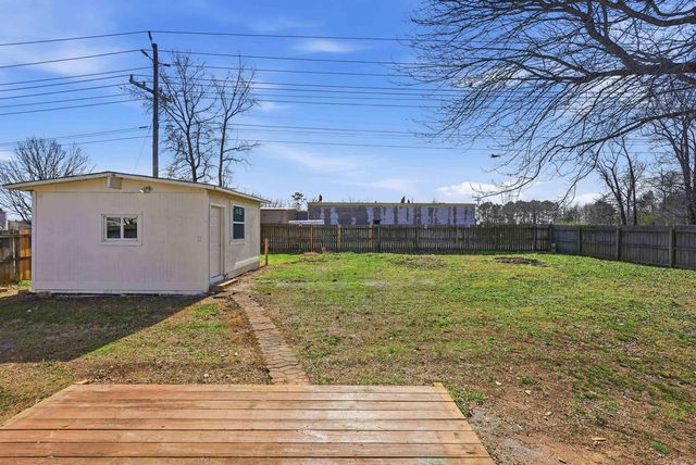 201 Zachary Cove, Bryant, AR 72022