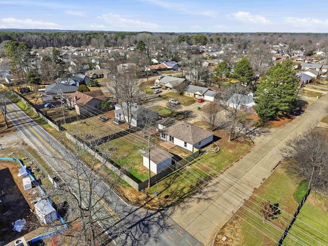 201 Zachary Cove, Bryant, AR 72022