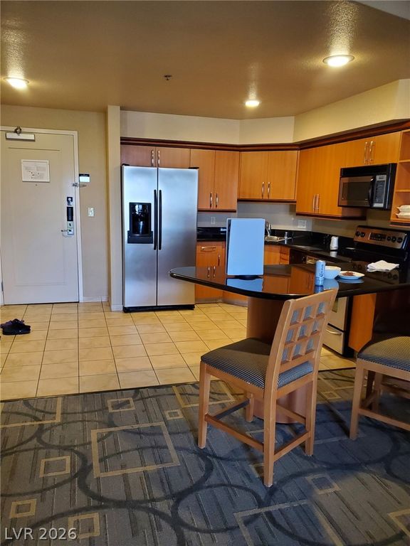 211 East Flamingo Road 412, Las Vegas, NV 89169