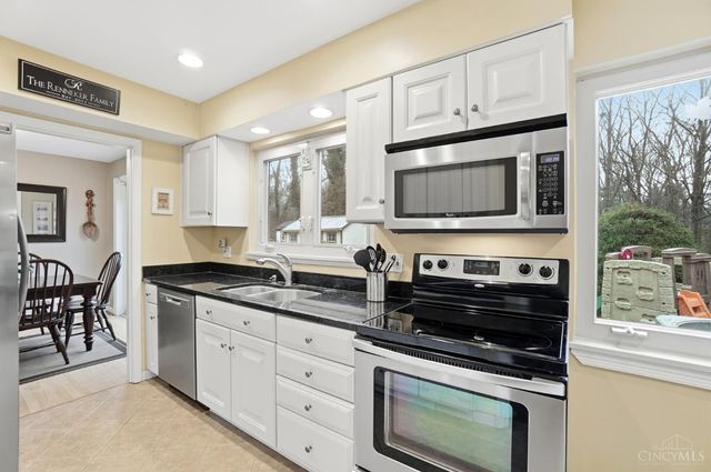 141 Wrenwood Lane, Terrace Park, OH 45174