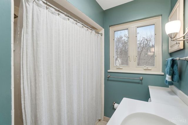 141 Wrenwood Lane, Terrace Park, OH 45174