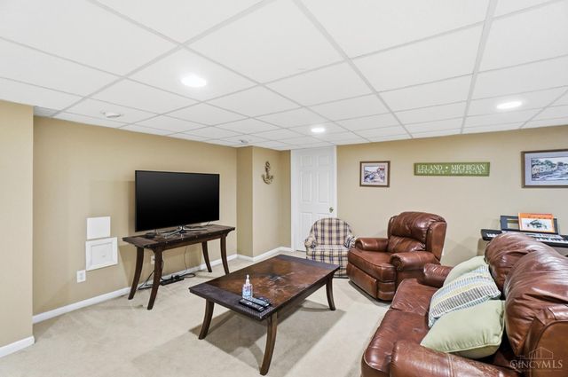 141 Wrenwood Lane, Terrace Park, OH 45174