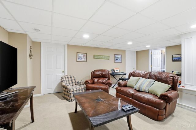 141 Wrenwood Lane, Terrace Park, OH 45174