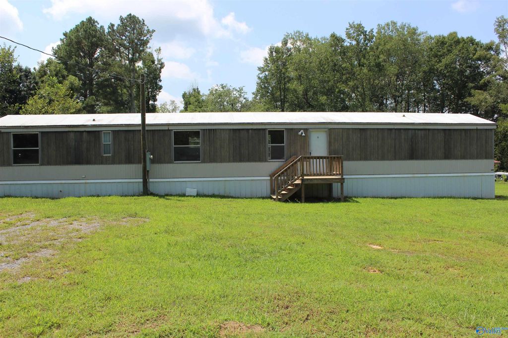 228 County Road 108, Sylvania, AL 35988