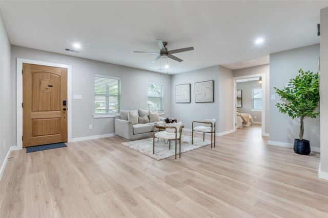 3160 O Bannon Drive, Dallas, TX 75224