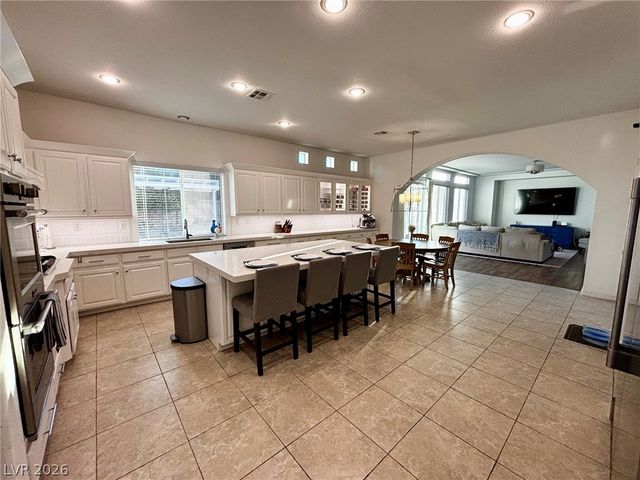 6364 Radiant Rapture Avenue, Las Vegas, NV 89131
