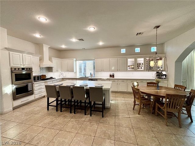6364 Radiant Rapture Avenue, Las Vegas, NV 89131
