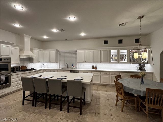6364 Radiant Rapture Avenue, Las Vegas, NV 89131