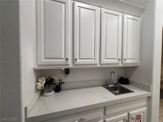 6364 Radiant Rapture Avenue, Las Vegas, NV 89131