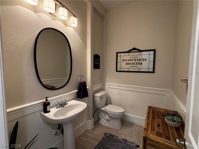 6364 Radiant Rapture Avenue, Las Vegas, NV 89131