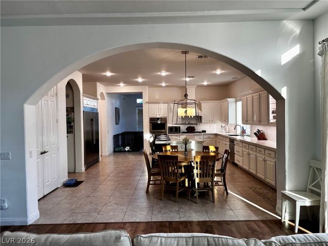 6364 Radiant Rapture Avenue, Las Vegas, NV 89131
