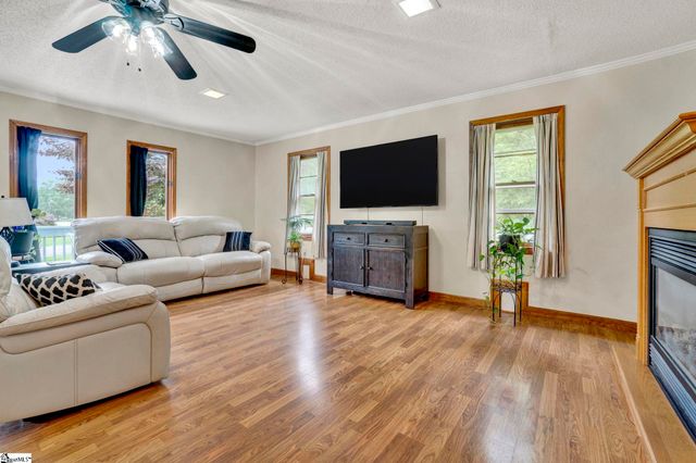 207 Fair Place, Clinton, SC 29325