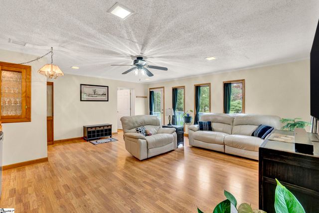 207 Fair Place, Clinton, SC 29325