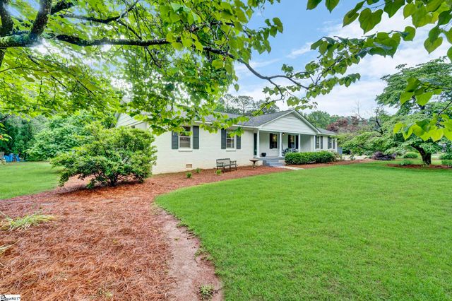 207 Fair Place, Clinton, SC 29325