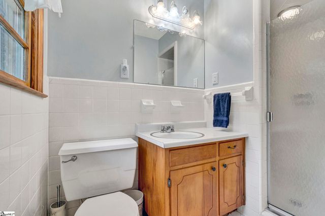 207 Fair Place, Clinton, SC 29325