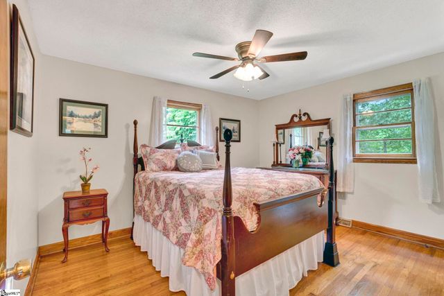 207 Fair Place, Clinton, SC 29325