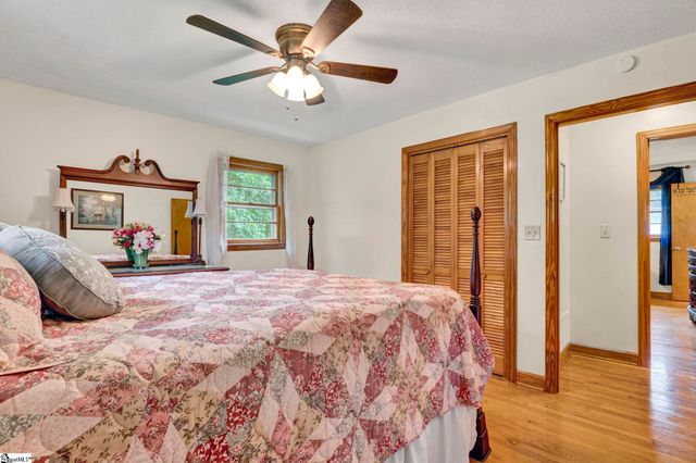 207 Fair Place, Clinton, SC 29325
