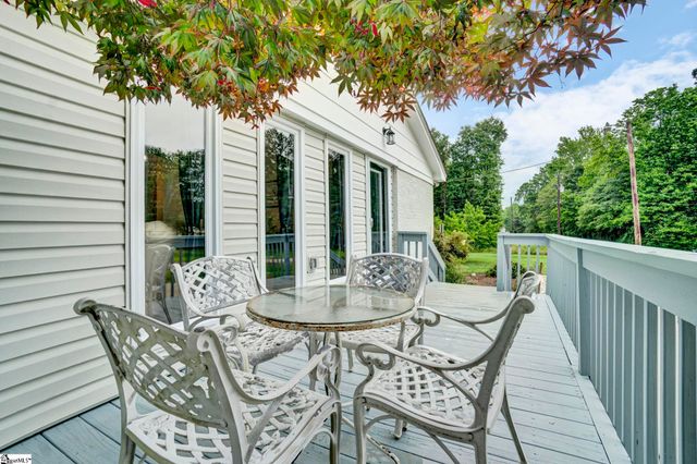 207 Fair Place, Clinton, SC 29325