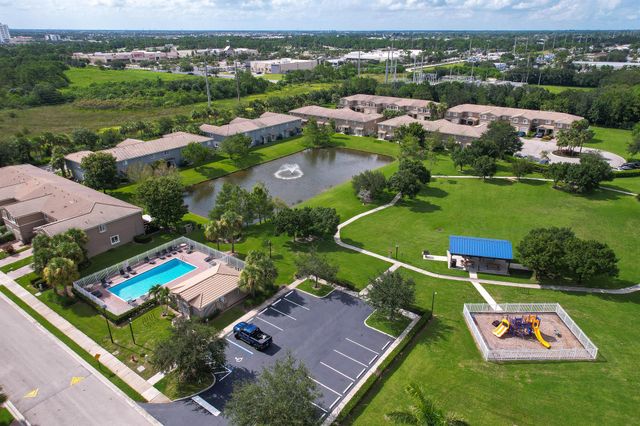 2241 SW Marshfield Court, Port St Lucie, FL 34953