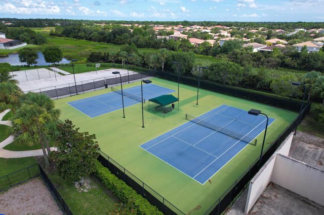 2241 SW Marshfield Court, Port St Lucie, FL 34953