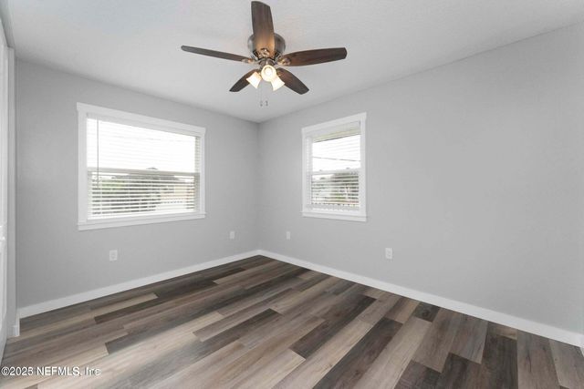 423 9TH Avenue N 201, Jacksonville Beach, FL 32250