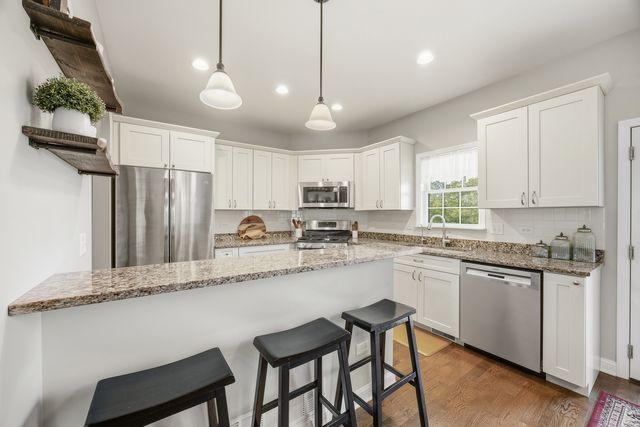 20809 Bunker Hill Road, Marengo, IL 60152