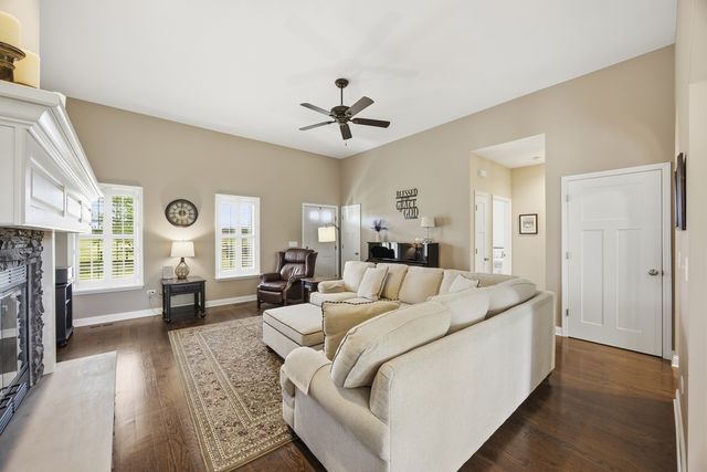 20809 Bunker Hill Road, Marengo, IL 60152