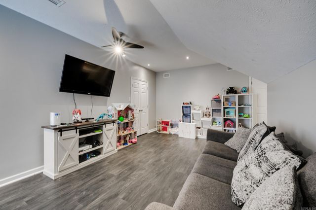 39 Linda Circle, Greenbrier, AR 72058