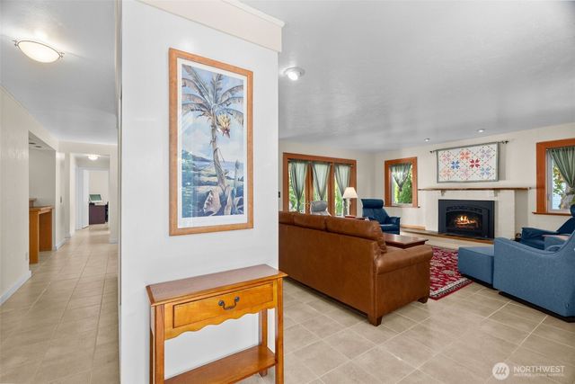 3242 Maringo Road SE, Olympia, WA 98501