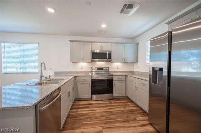 12103 Mojave Gold Road 4, Las Vegas, NV 89183