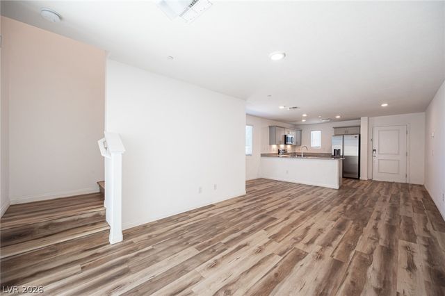 12103 Mojave Gold Road 4, Las Vegas, NV 89183