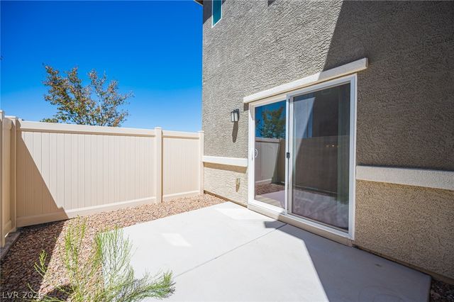 12103 Mojave Gold Road 4, Las Vegas, NV 89183