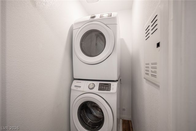 12103 Mojave Gold Road 4, Las Vegas, NV 89183