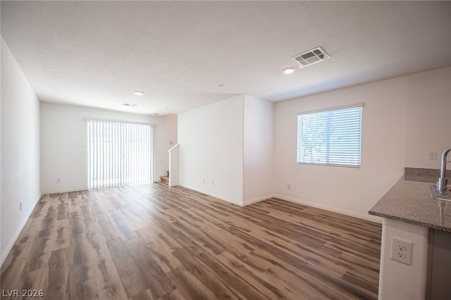 12103 Mojave Gold Road 4, Las Vegas, NV 89183