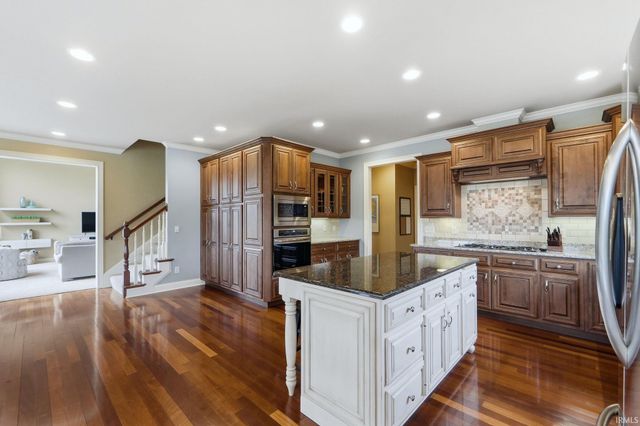 16005 Raptor Court, Huntertown, IN 46748