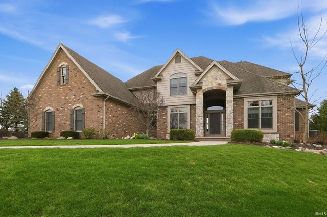 16005 Raptor Court, Huntertown, IN 46748