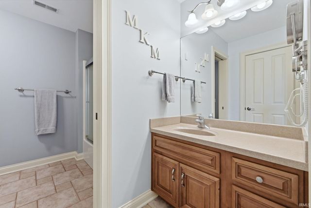 16005 Raptor Court, Huntertown, IN 46748