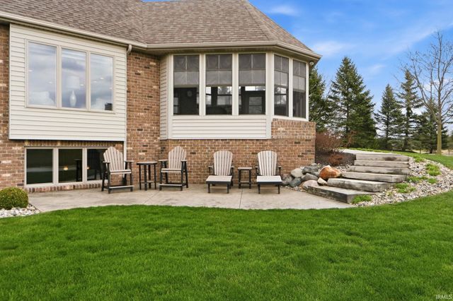 16005 Raptor Court, Huntertown, IN 46748