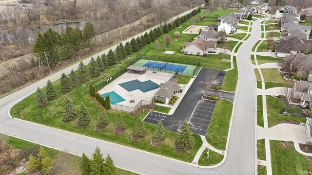 16005 Raptor Court, Huntertown, IN 46748