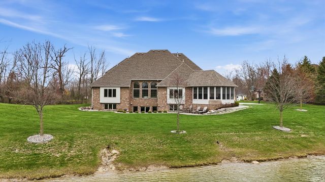 16005 Raptor Court, Huntertown, IN 46748