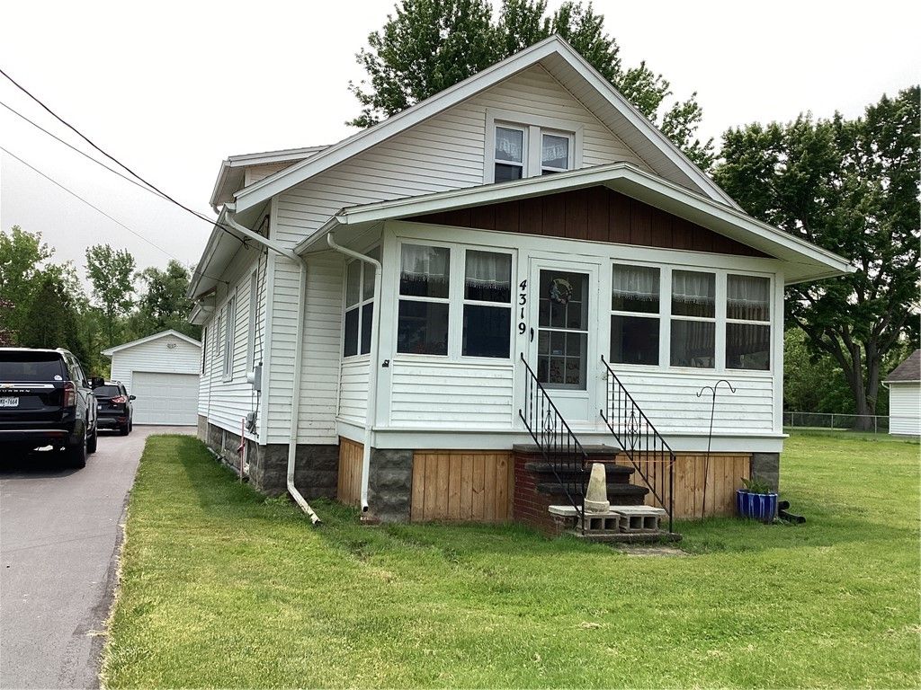 4319 Canal Road, Ogden, NY 14559