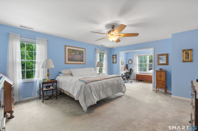 34 River Highlands Drive, Milford, CT 06461