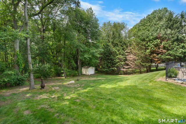 34 River Highlands Drive, Milford, CT 06461
