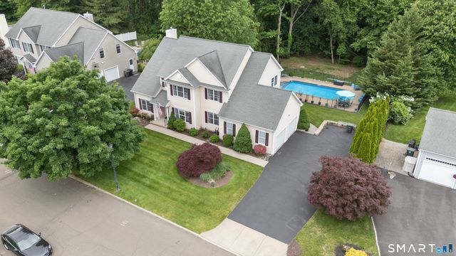 34 River Highlands Drive, Milford, CT 06461