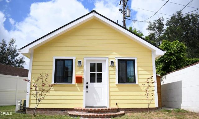 4703 Oakwood Avenue, La Canada Flintridge, CA 91011