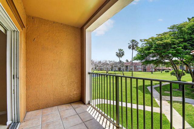 7864 Sonoma Springs Circle 206, Lake Worth, FL 33463